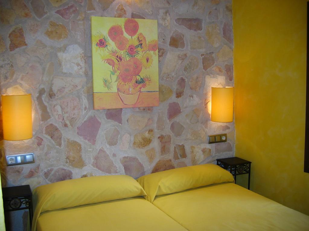 ホテル Hospederia El Convento Estremera 部屋 写真